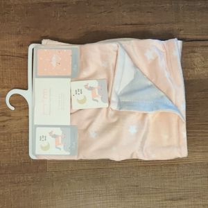 Penny & Poppy reversible baby blanket